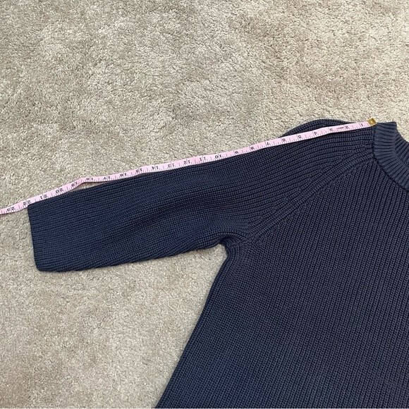 Land’s End Navy Sweater Size M/P - Picture 9 of 10